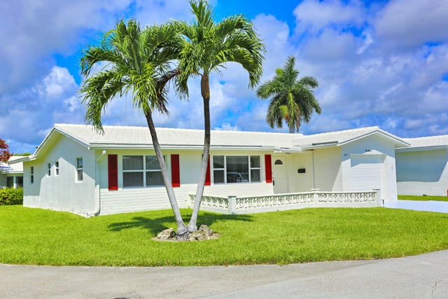 1015 SW 16th Street, Palm Beach Leisureville, Boynton Beach, FL