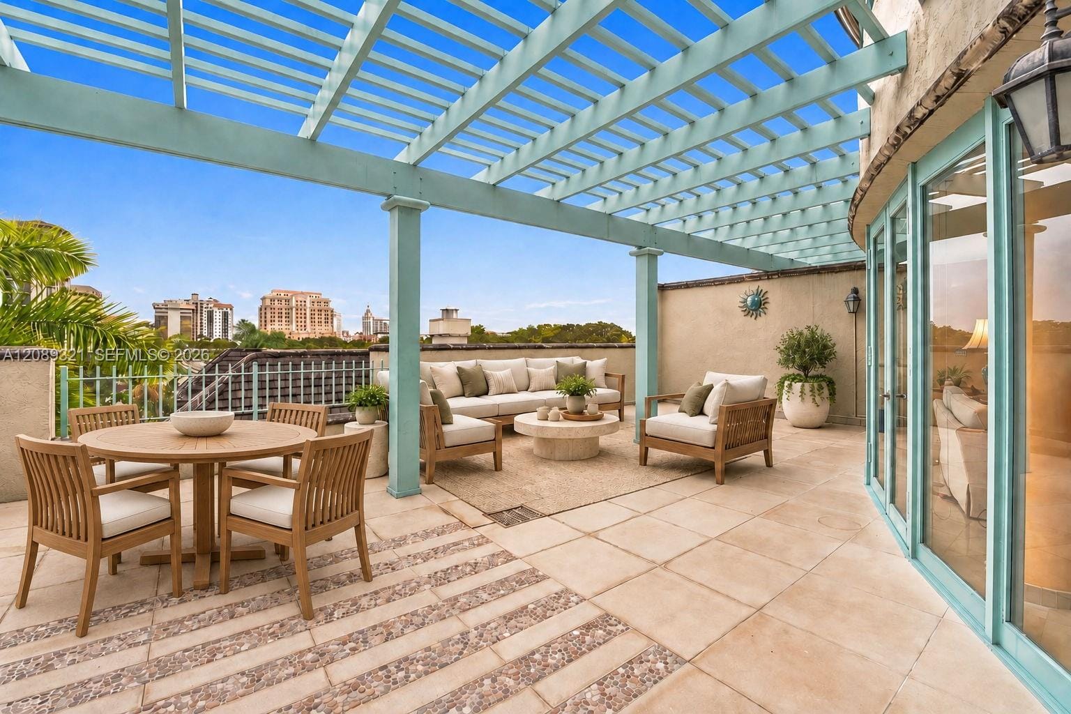 610 Valencia Avenue 502, Coral Gables, FL 33134 photo 13