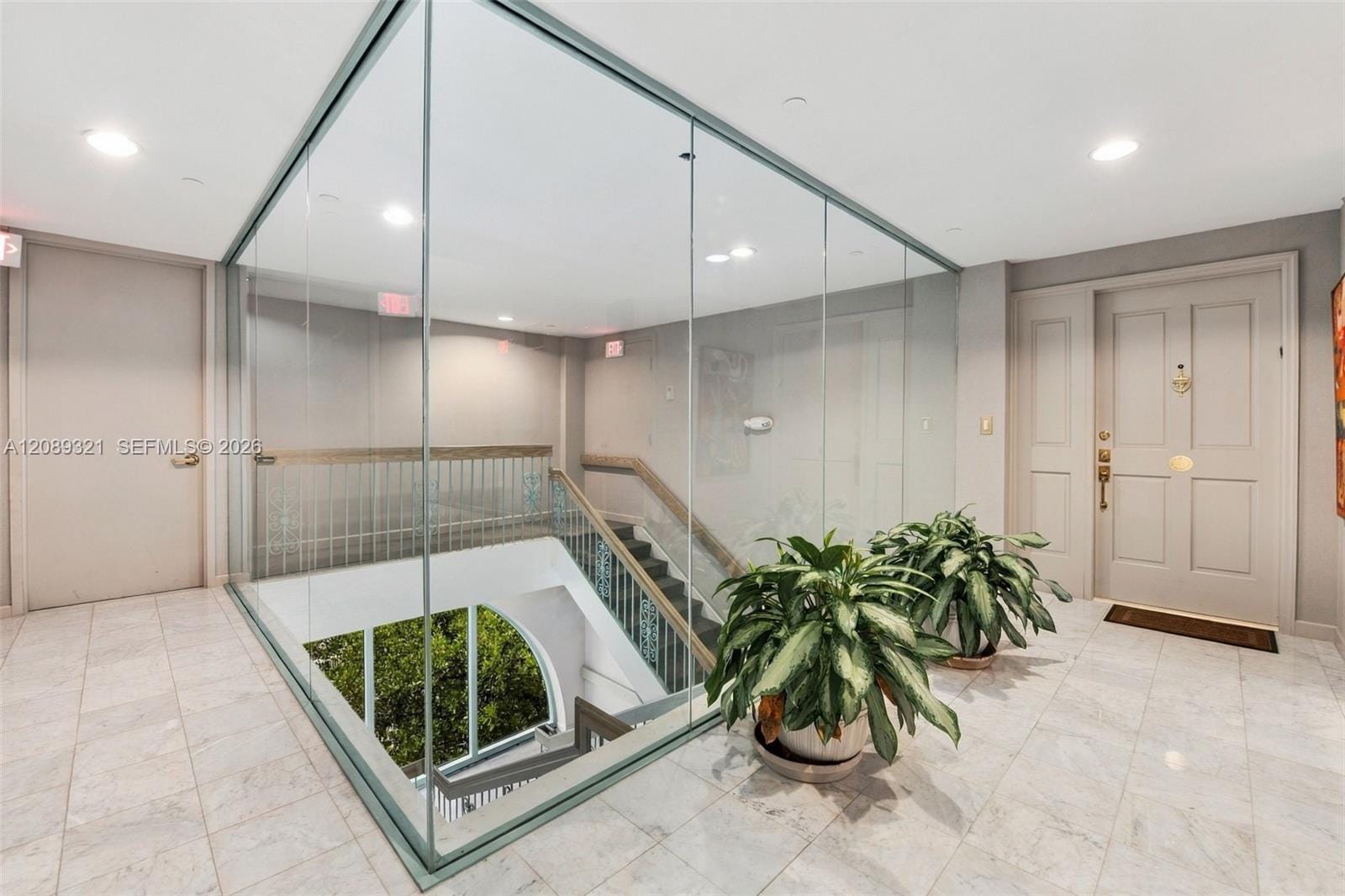 610 Valencia Avenue 502, Coral Gables, FL 33134 photo 25