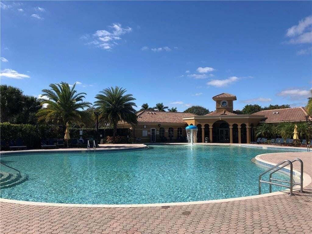 6136 Southard Street, West Palm Beach, FL 33411 photo 19