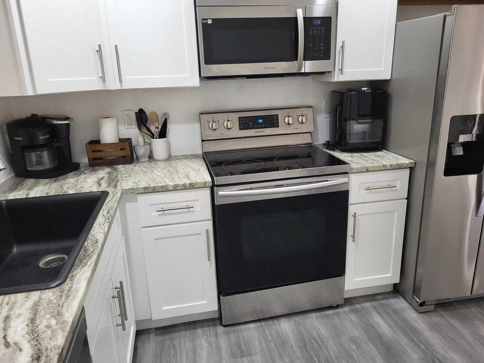 6136 Southard Street — photo 9