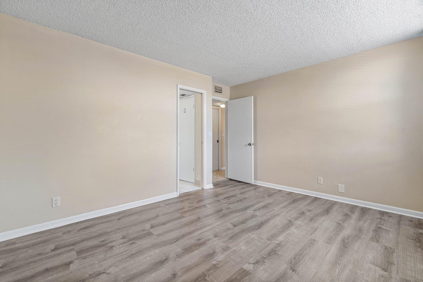2455 LINDELL Boulevard 3411, Delray Beach, FL 33444 photo 16