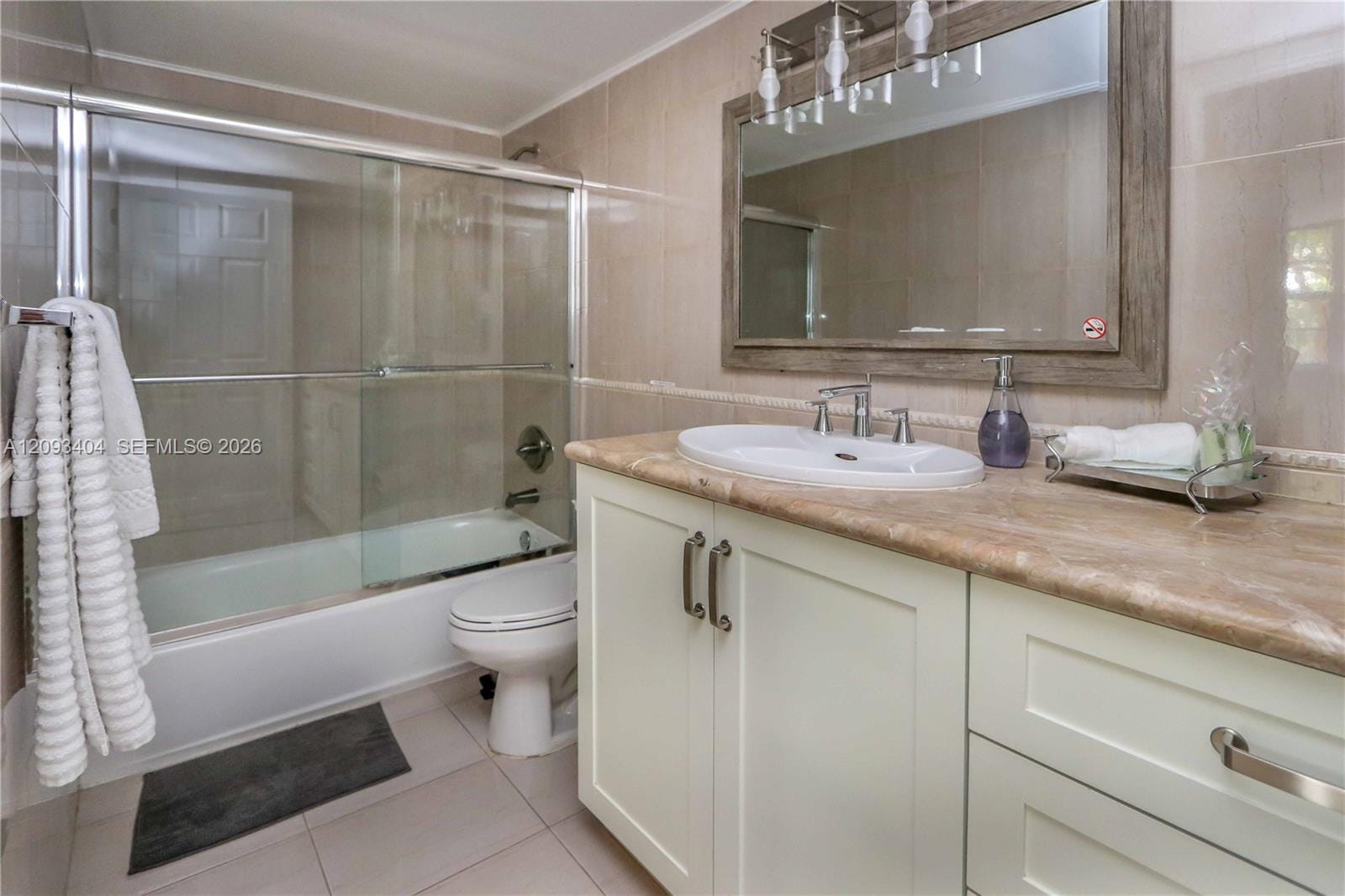 19555 E Country Club Drive 8202, Aventura, FL 33180 photo 17
