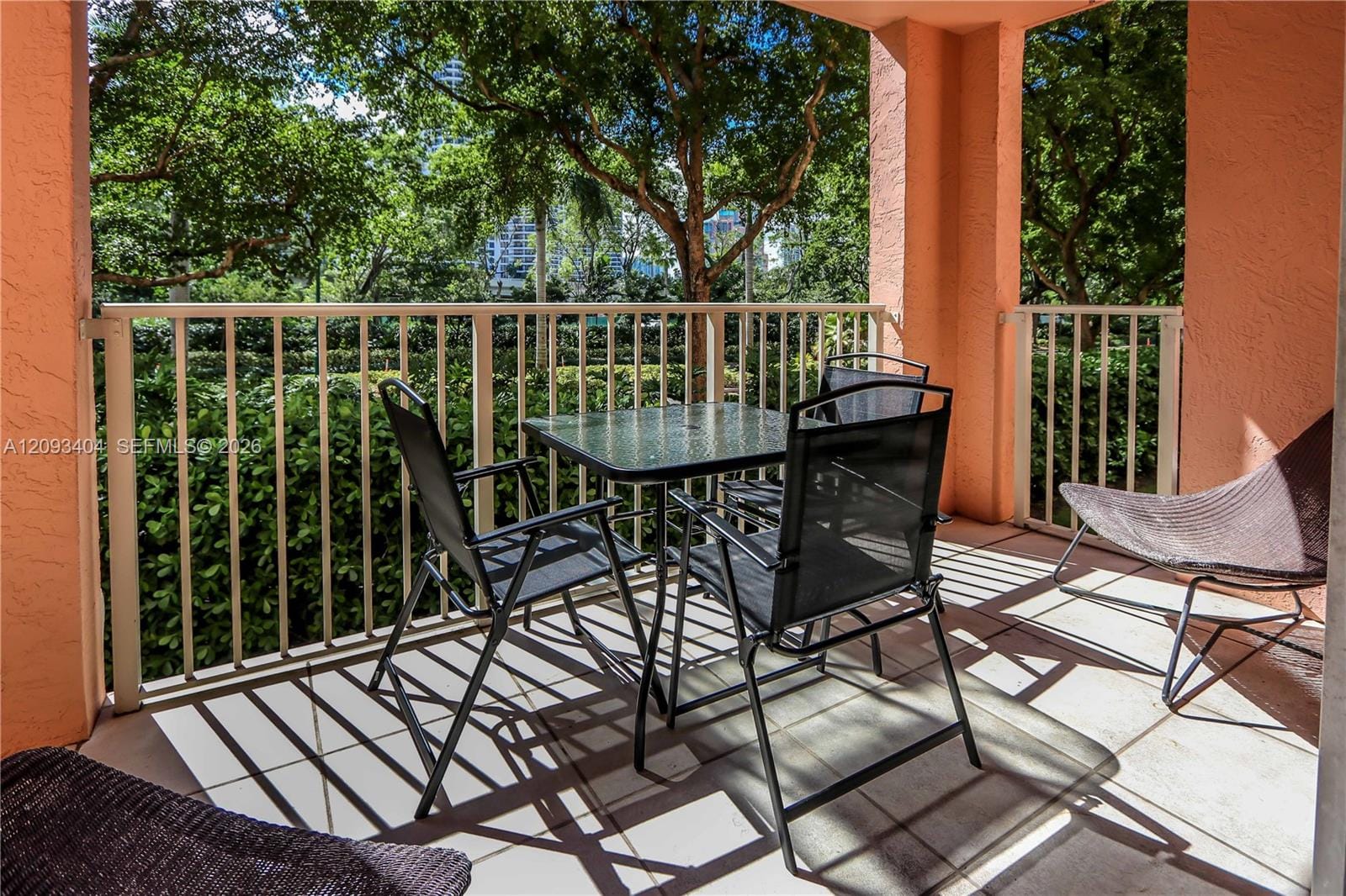19555 E Country Club Drive 8202, Aventura, FL 33180 photo 21