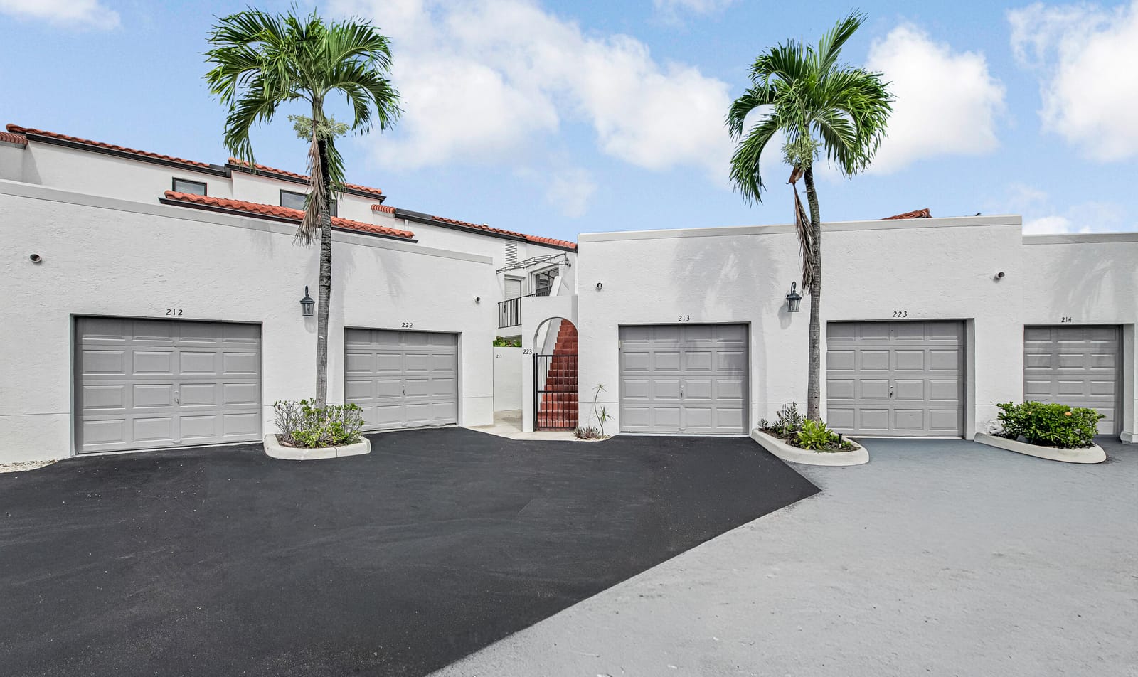 6670 VILLA SONRISA Drive 213, Boca Raton, FL 33433 photo 1