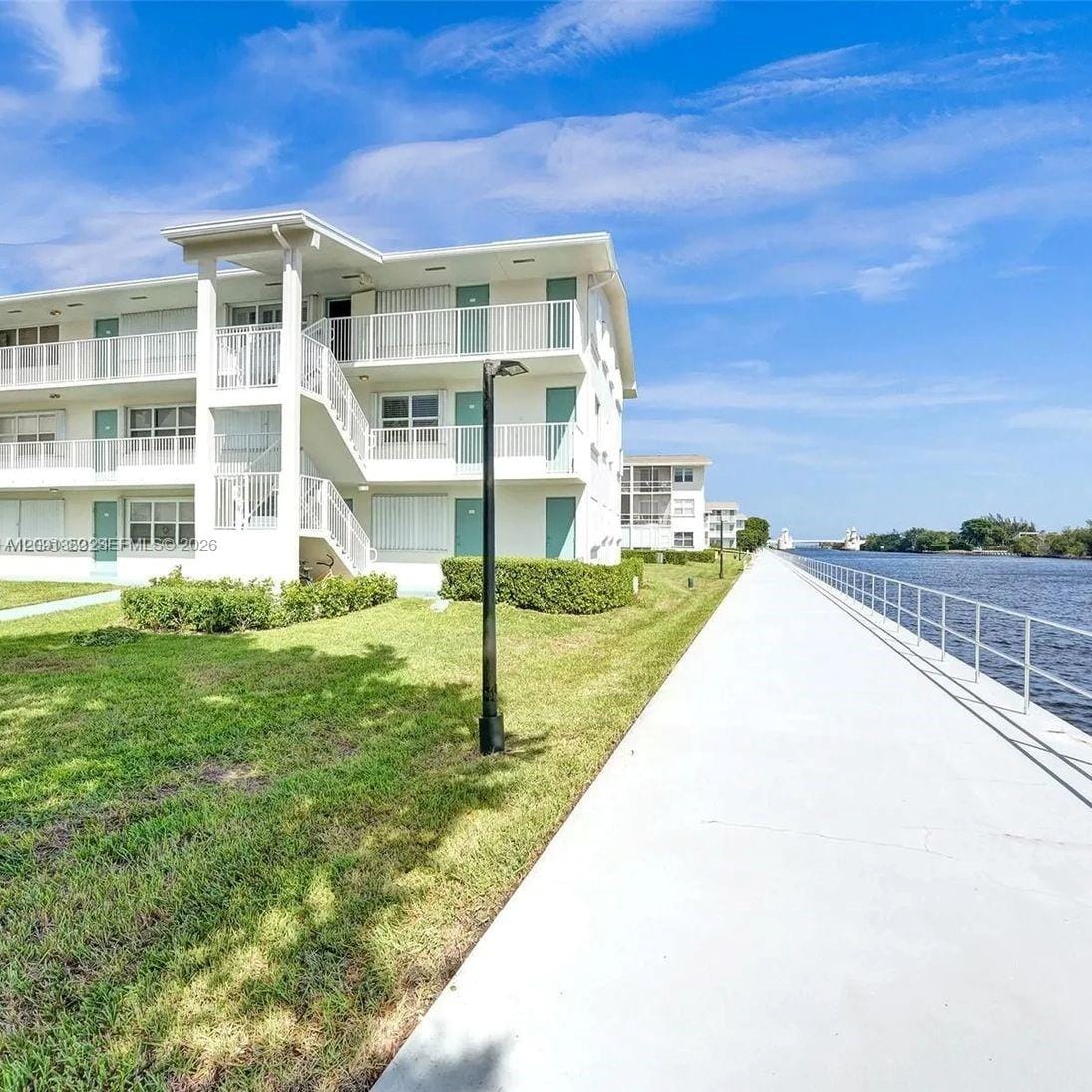 880 W Horizons W 205, Boynton Beach, FL 33435 photo 24