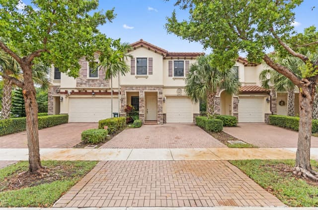 6943 BROADLAND Way, Coconut Creek, FL 33073