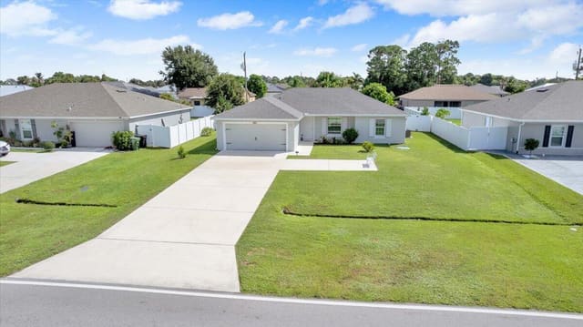 3957 SW SAVONA Boulevard, Port St. Lucie, FL 34953