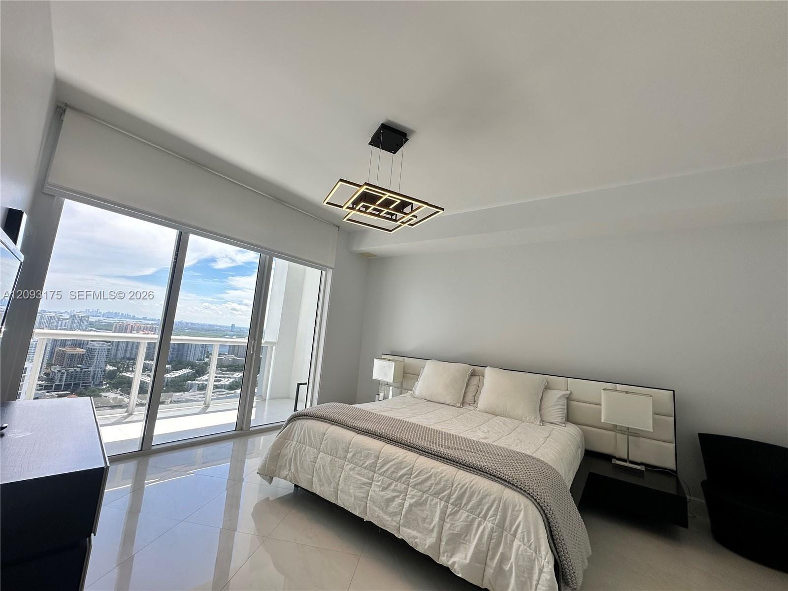 18201 Collins Avenue 4505, Sunny Isles Beach, FL 33160 photo 5