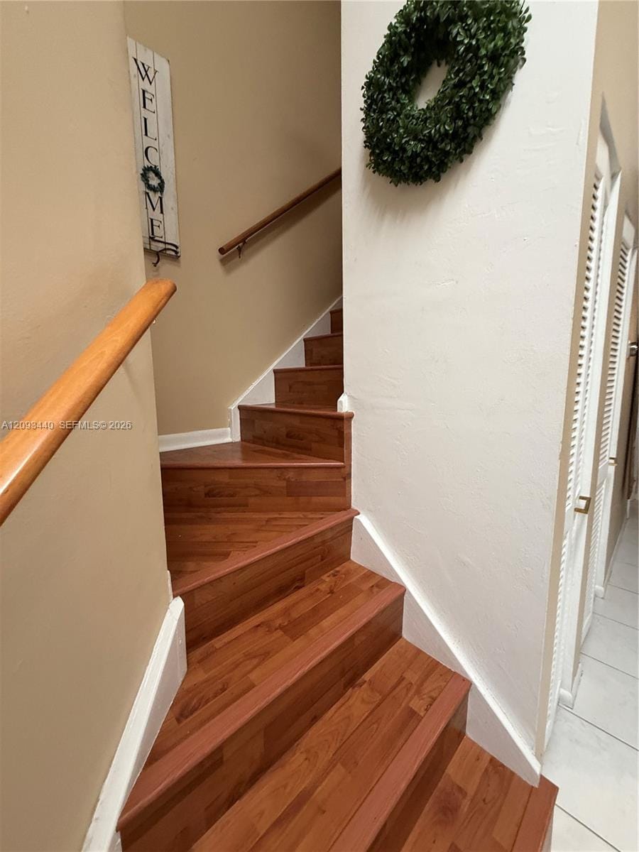 458 SE 11th Terrace — photo 9