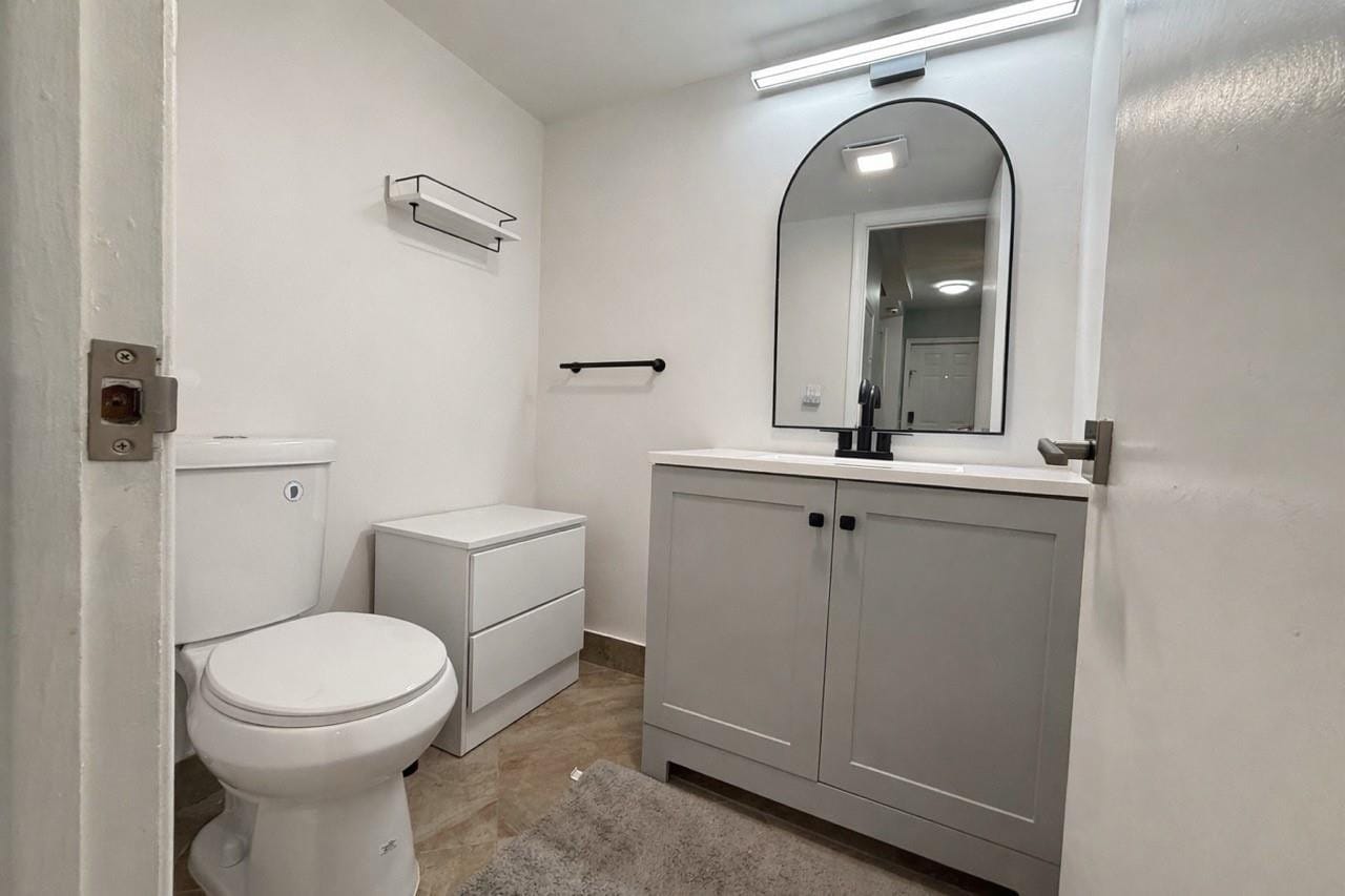 809 W Oakland Park Boulevard K4, Wilton Manors, FL 33311 photo 7