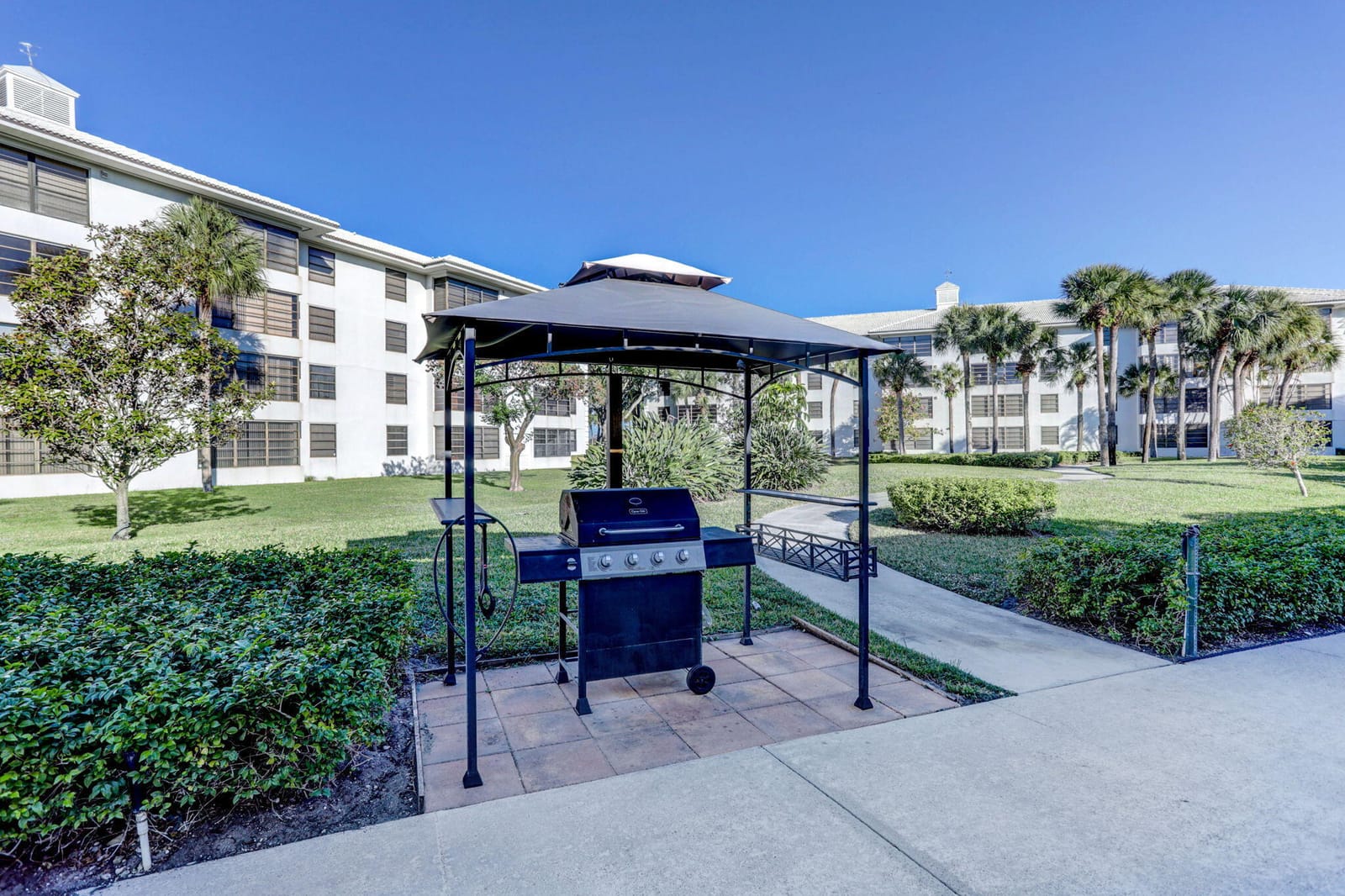 3826 Whitehall Drive 302, West Palm Beach, FL 33401 photo 22