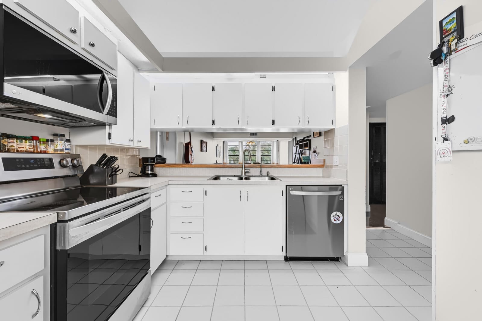 3826 Whitehall Drive 302 — photo 10