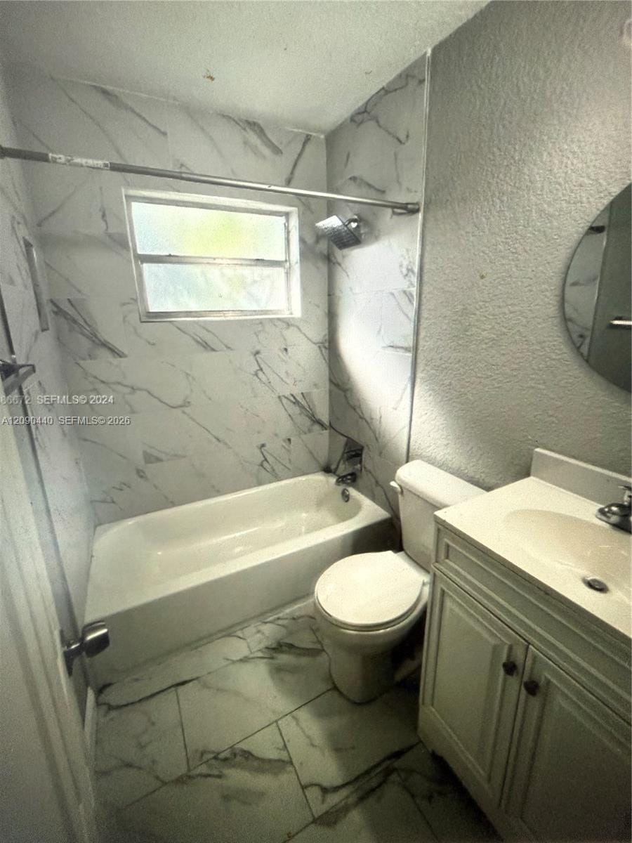 217 SW 10th Street, Hallandale Beach, FL 33009 photo 13