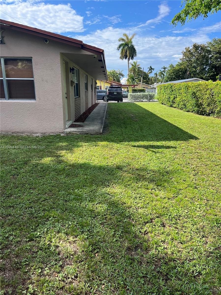 217 SW 10th Street, Hallandale Beach, FL 33009 photo 18