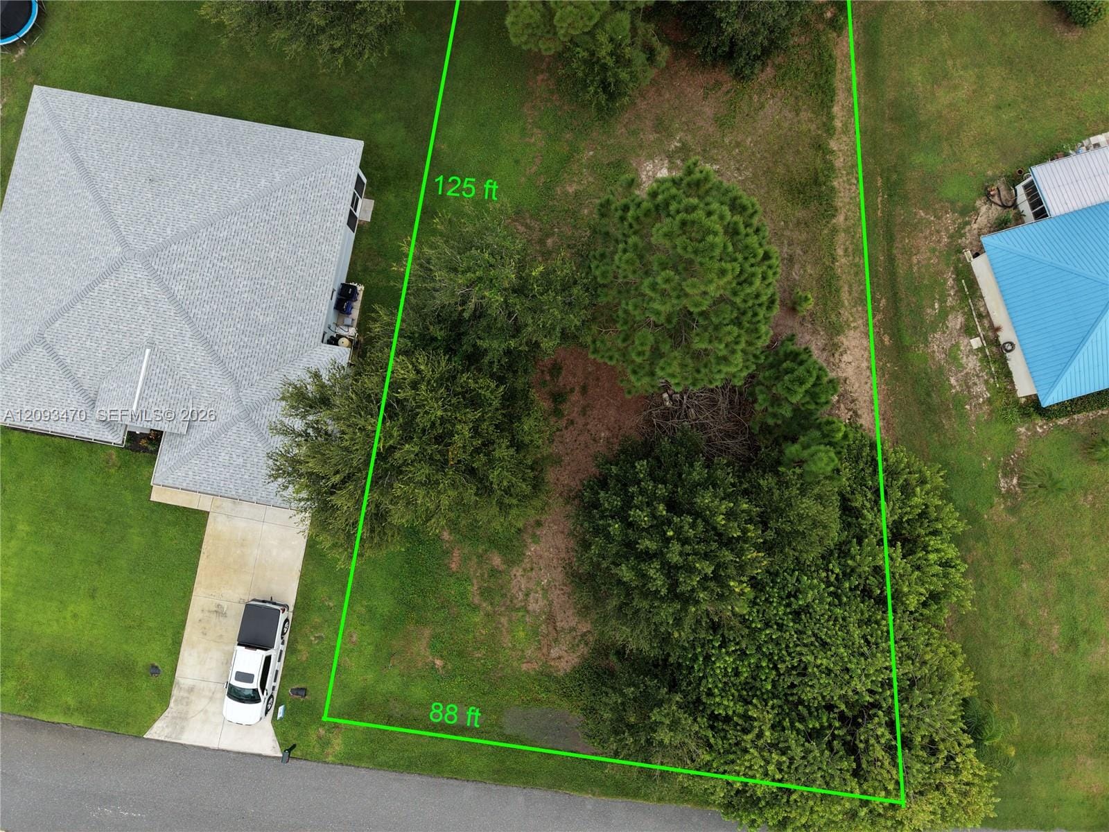 131 Blue Moon Avenue, Lake Placid, FL 33852 photo 2