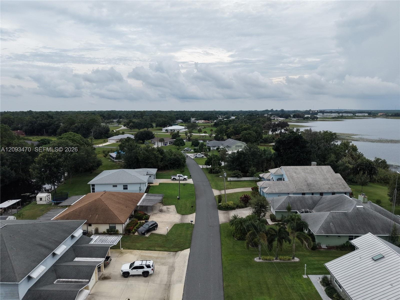 131 Blue Moon Avenue, Lake Placid, FL 33852 photo 9