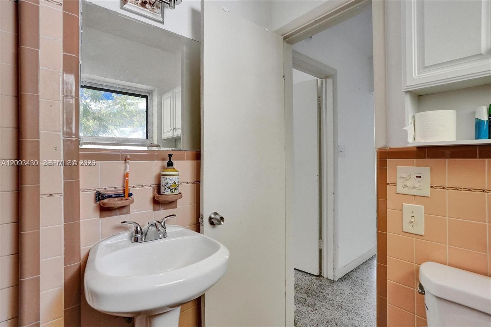 18500 NE 23rd Court 0, Miami, FL 33180 photo 22