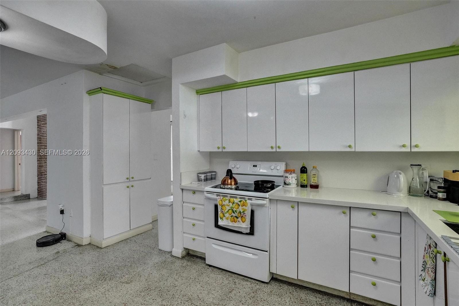 18500 NE 23rd Court 0, Miami, FL 33180 photo 7