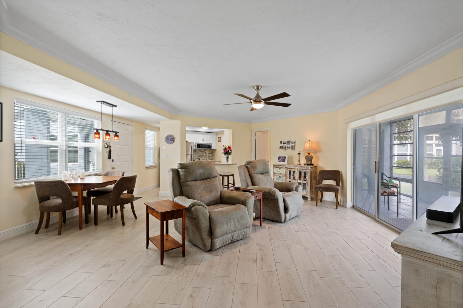 3290 SE Aster Lane D158, Stuart, FL 34994 photo 6