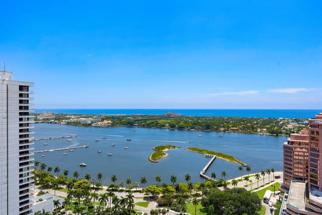 701 S Olive Avenue 820, sold in Two City Plaza Condo, West Palm Beach, FL
