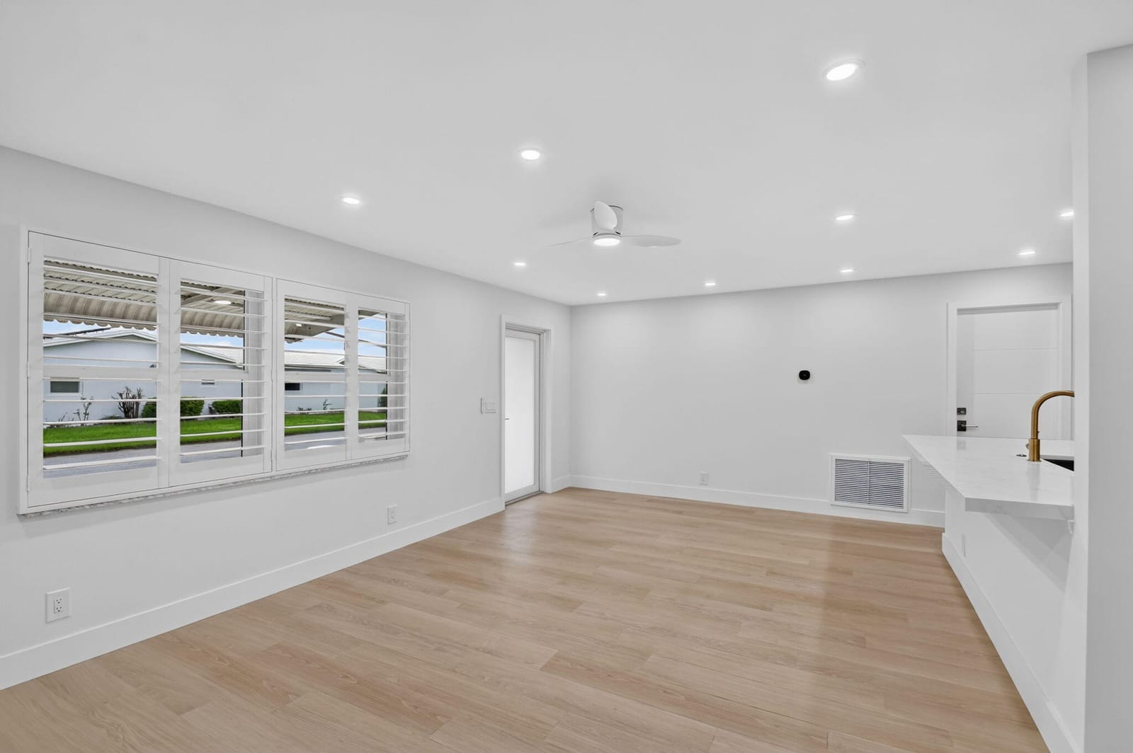 1304 SW 23rd Street — photo 7