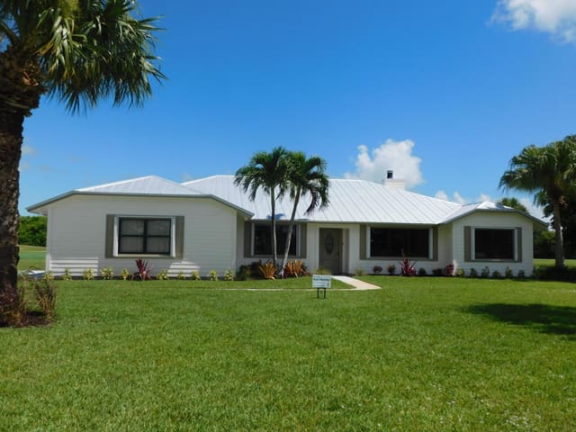 4324 GATOR TRACE Circle, Fort Pierce, FL 34982