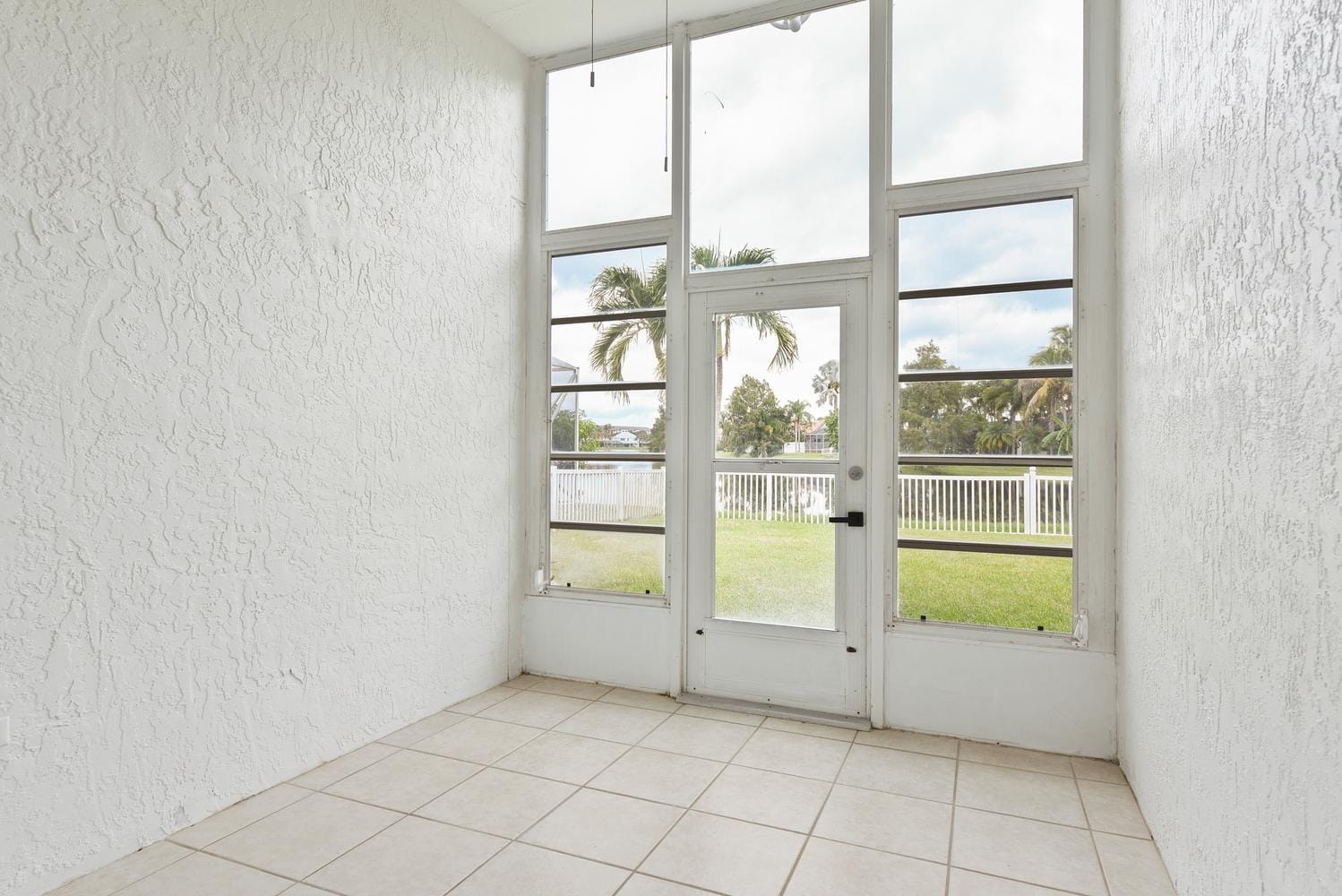 713 NW Waterlily Place, Jensen Beach, FL 34957 photo 12
