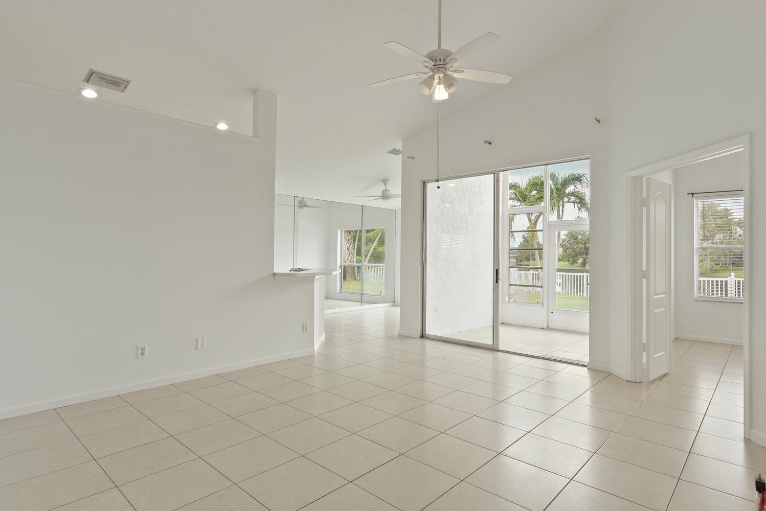 713 NW Waterlily Place, Jensen Beach, FL 34957 photo 4