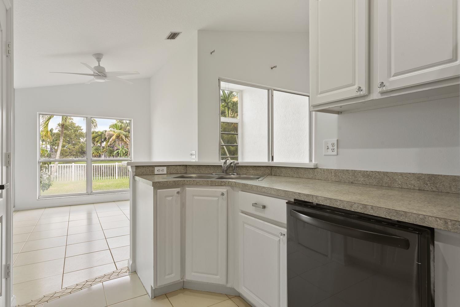 713 NW Waterlily Place, Jensen Beach, FL 34957 photo 6