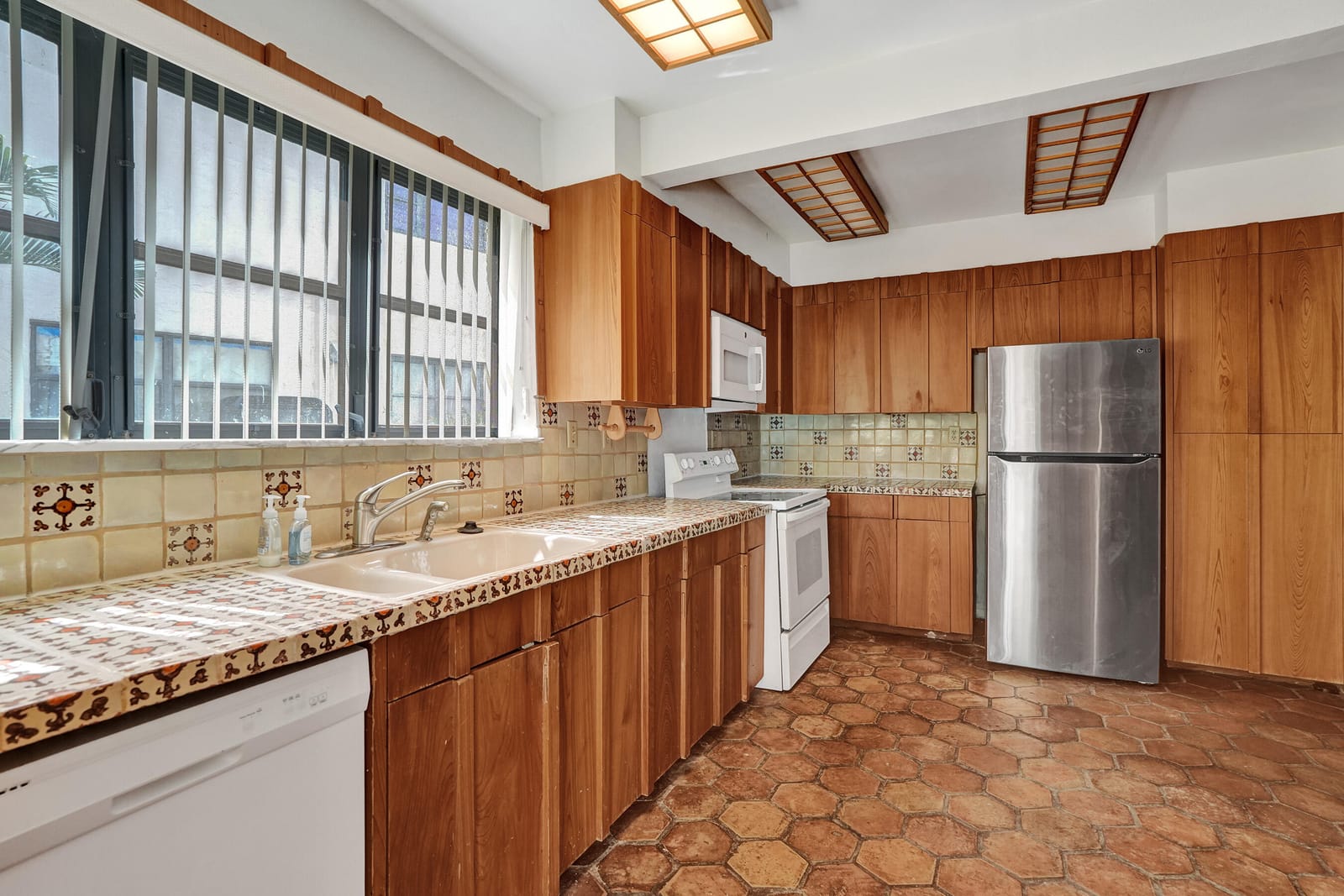 3410 Heather Terrace 3, Lauderhill, FL 33319 photo 17