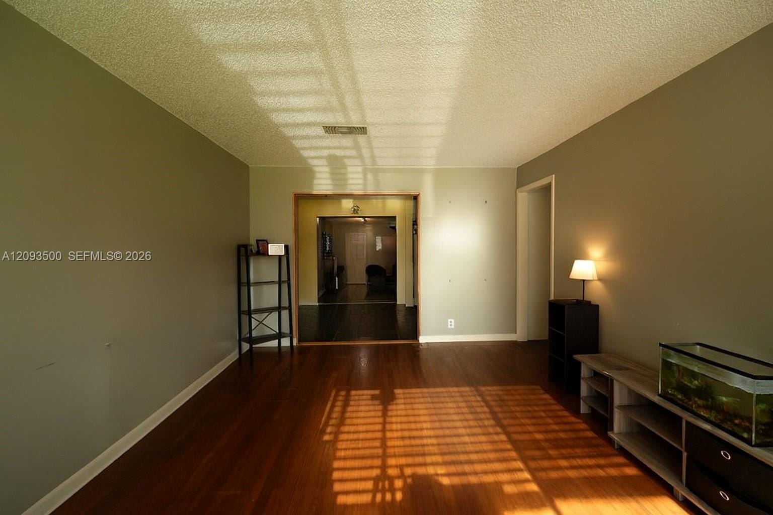 3511 Cesery Boulevard — photo 4
