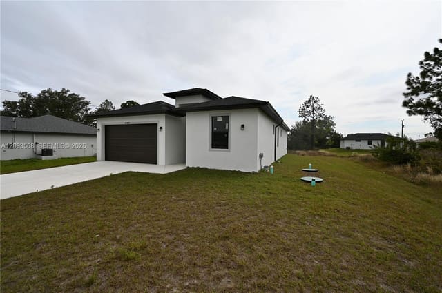 4107 13 Street SW, Lehigh Acres, FL 33976