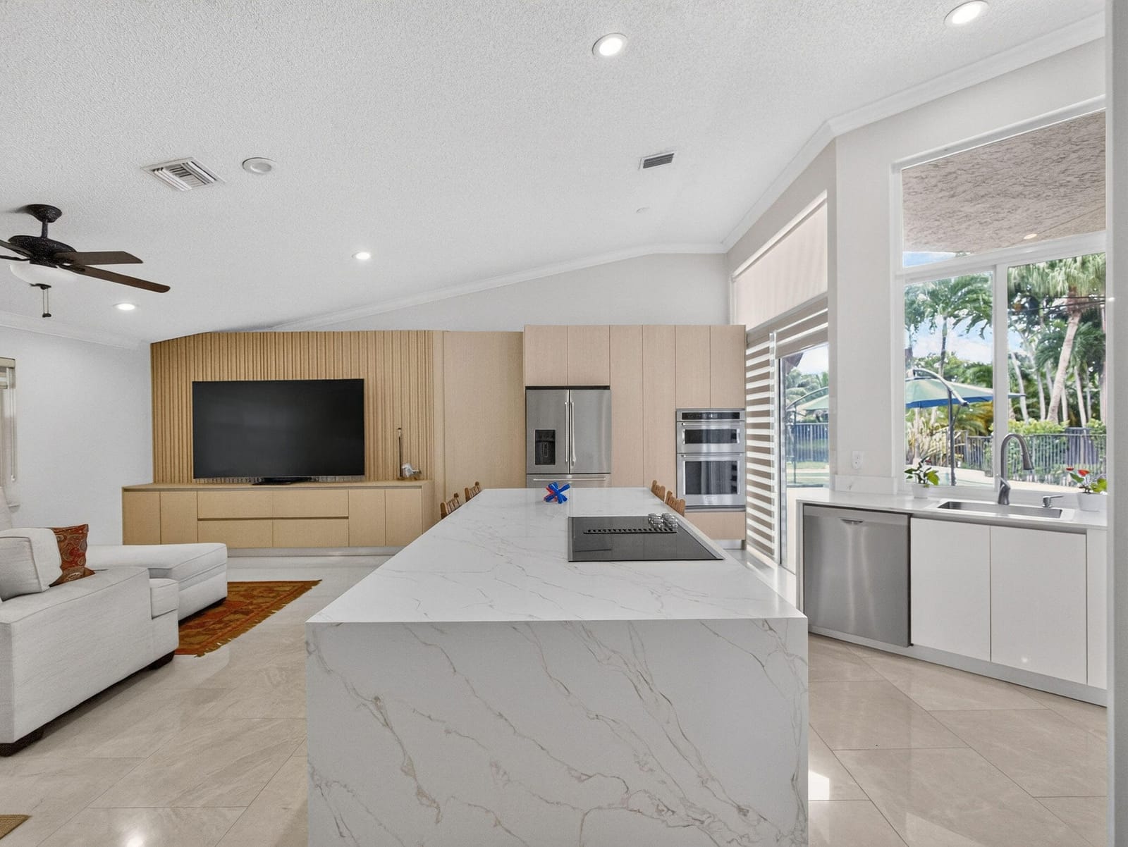 832 WATERVIEW Drive, Weston, FL 33326 photo 12