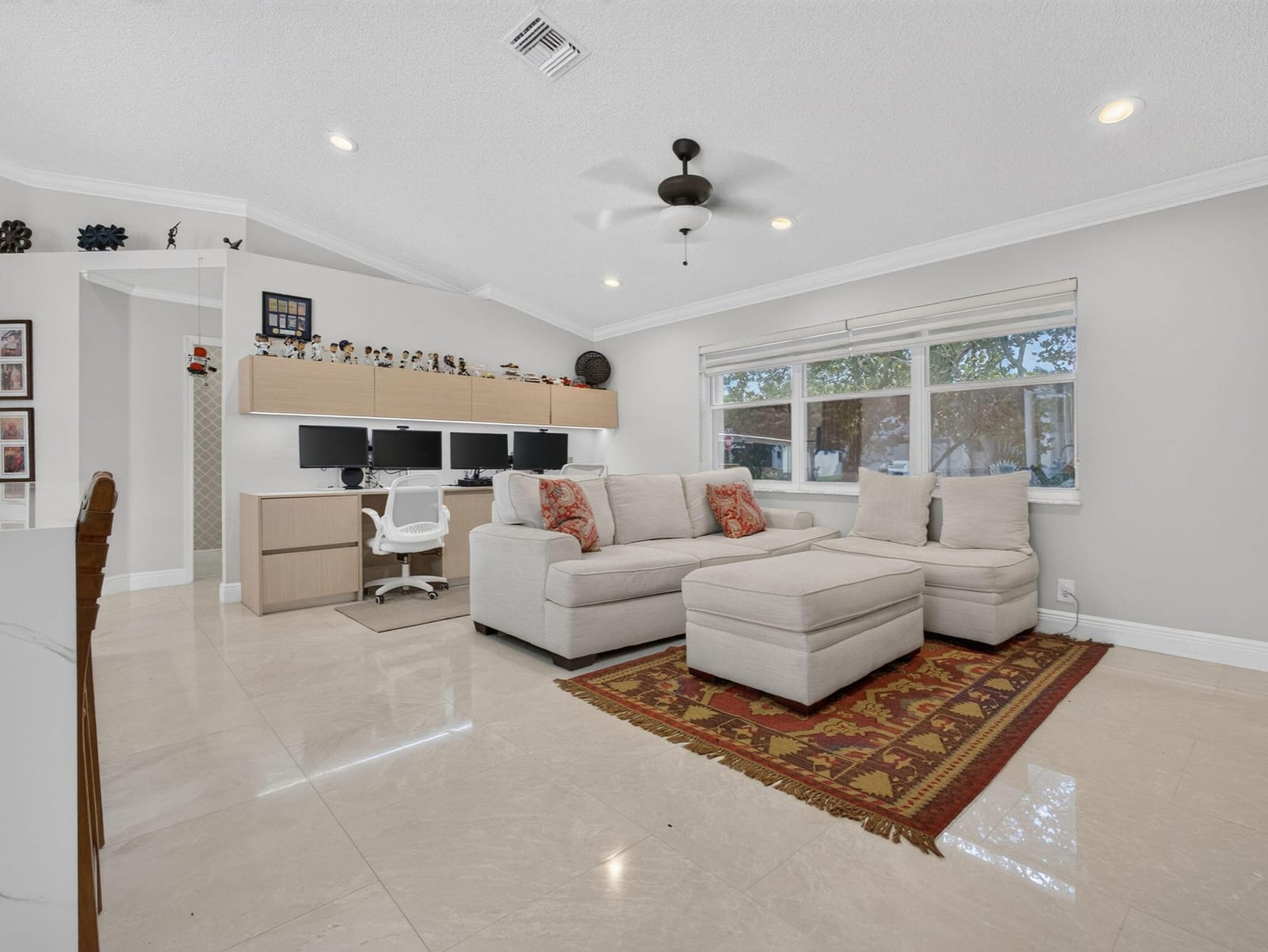 832 WATERVIEW Drive, Weston, FL 33326 photo 16