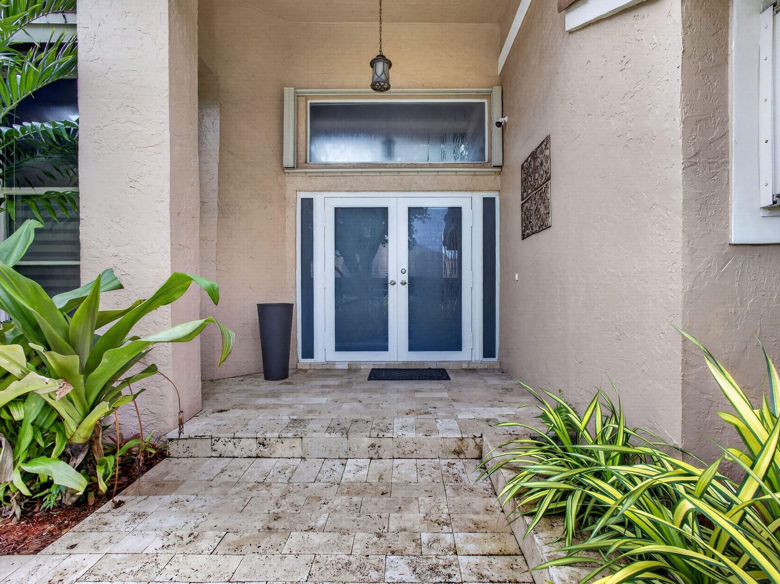 832 WATERVIEW Drive, Weston, FL 33326 photo 4