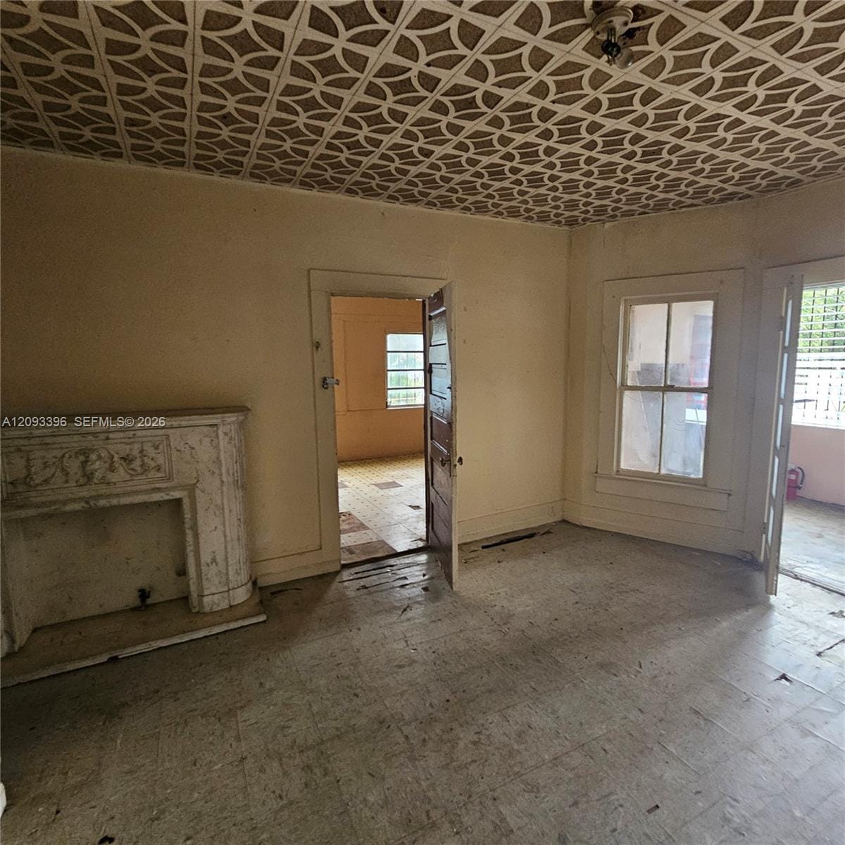 105 NW 58th Street — photo 7