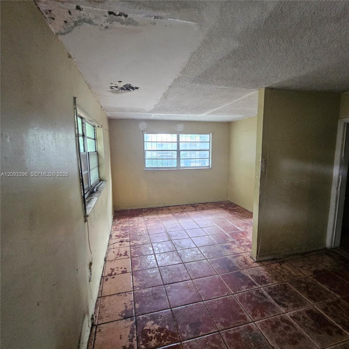 105 NW 58th Street — photo 8