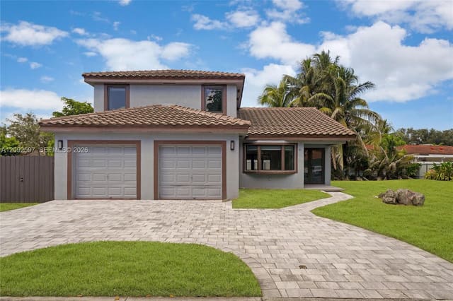 8745 NW 150th Terrace, Miami Lakes, FL 33018