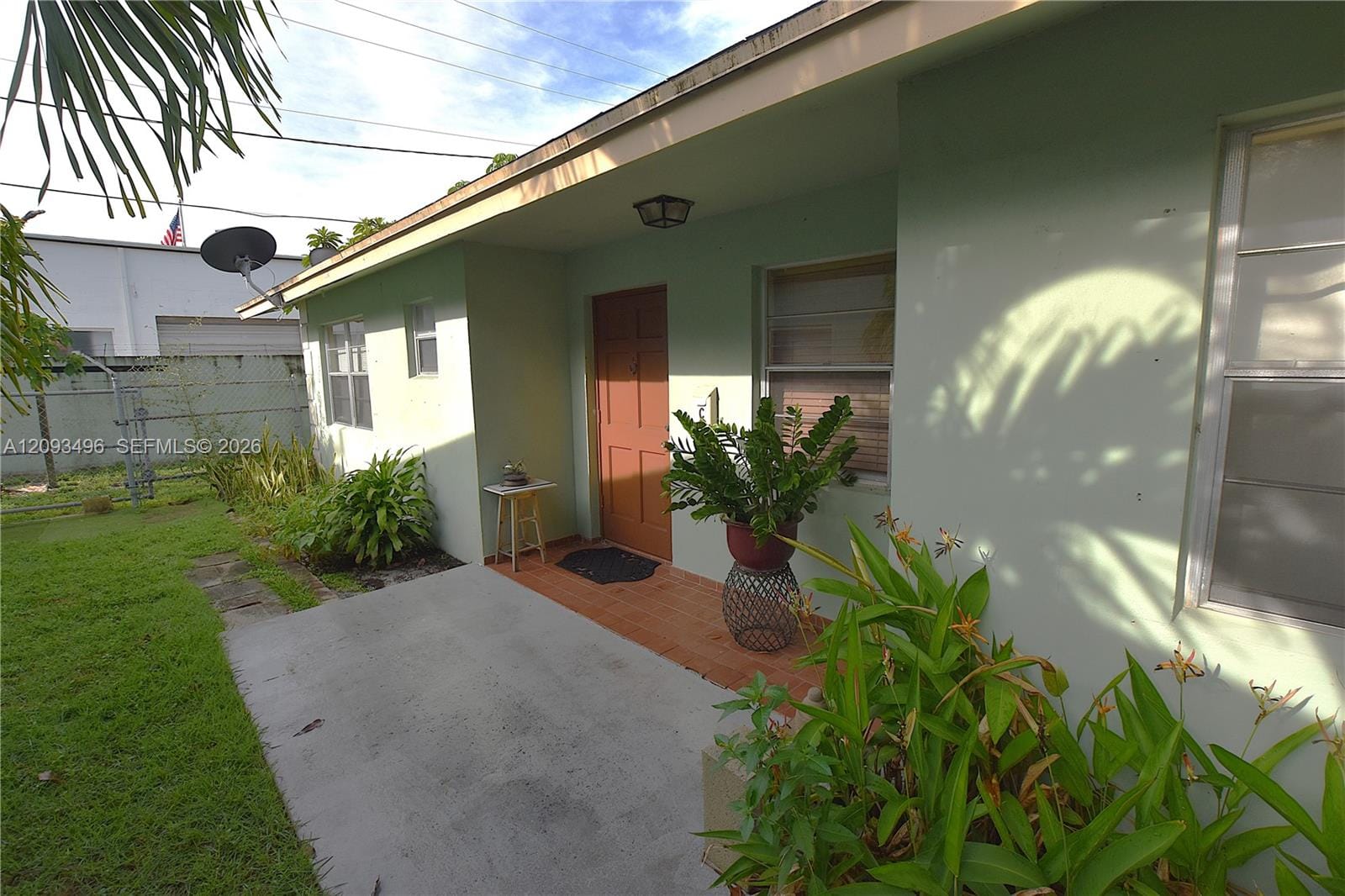 418 Conniston Road, West Palm Beach, FL 33405 photo 5
