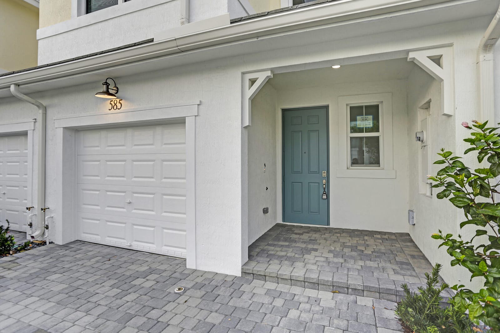 585 SANDERLING Circle, Deerfield Beach, FL 33442 photo 15