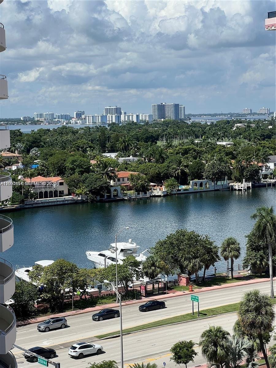 5161 Collins Avenue 1211, Miami Beach, FL 33140 photo 2