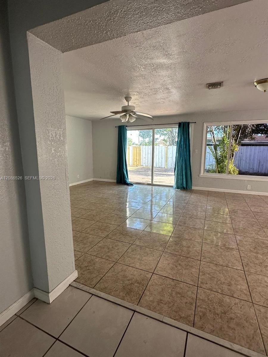 4812 SW 45th Avenue — photo 8