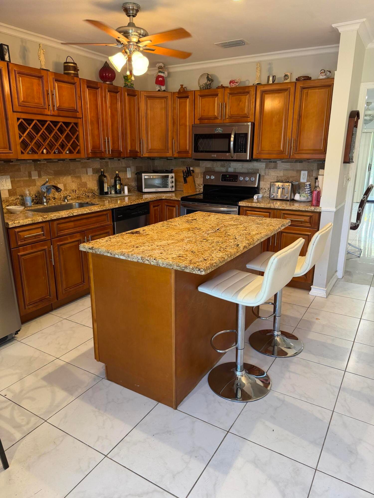 8588 BELLA VISTA Drive, Boca Raton, FL 33433 photo 3