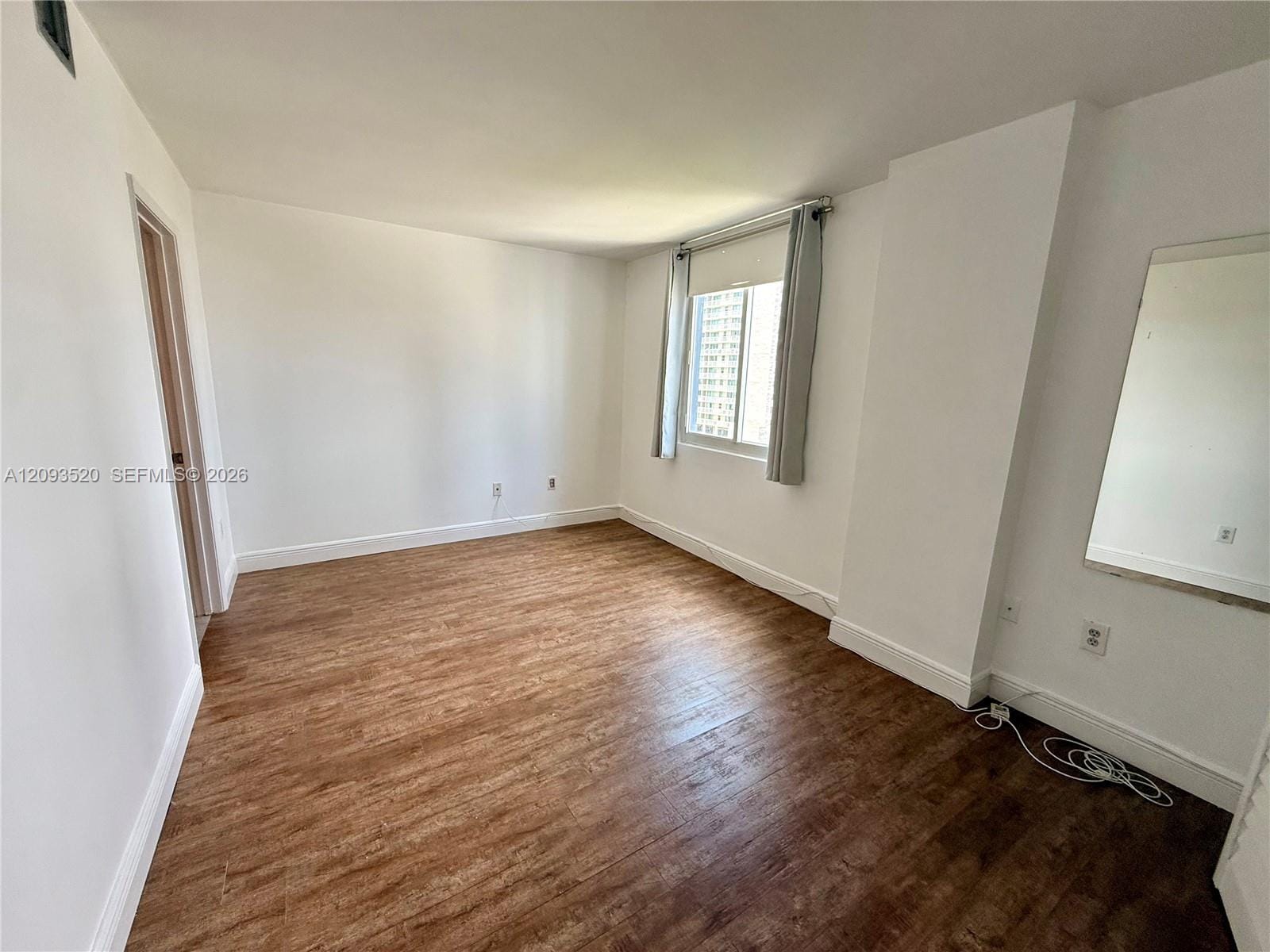 800 N Miami Avenue E-1008, Miami, FL 33136 photo 15