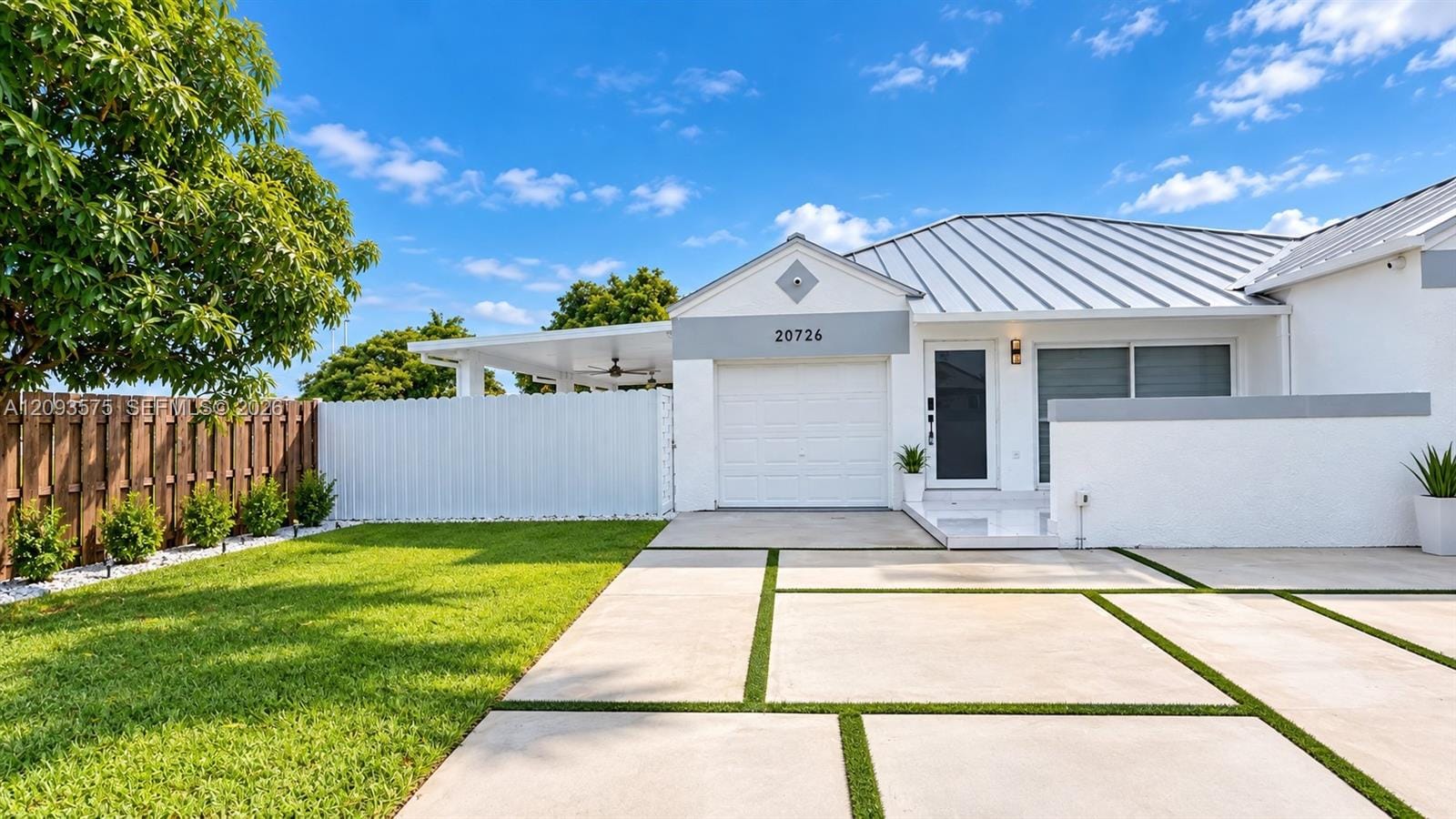 20726 SW 105 Avenue 1, Cutler Bay, FL 33189 photo 1