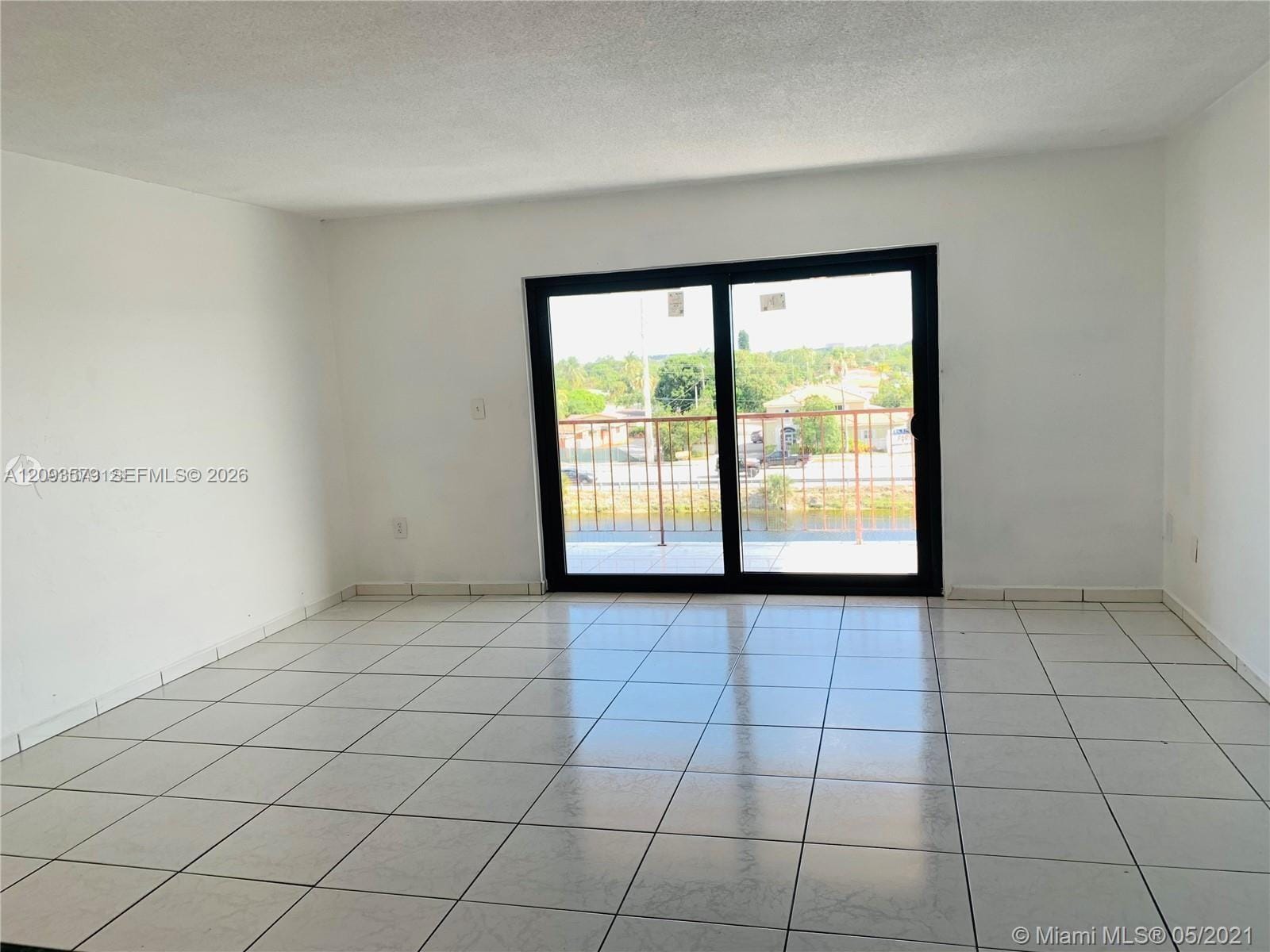 1325 W 68th Street 514 — photo 3