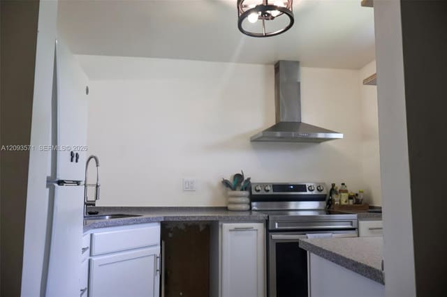 8401 Lagos De Campo Boulevard 106V, Tamarac, FL 33321