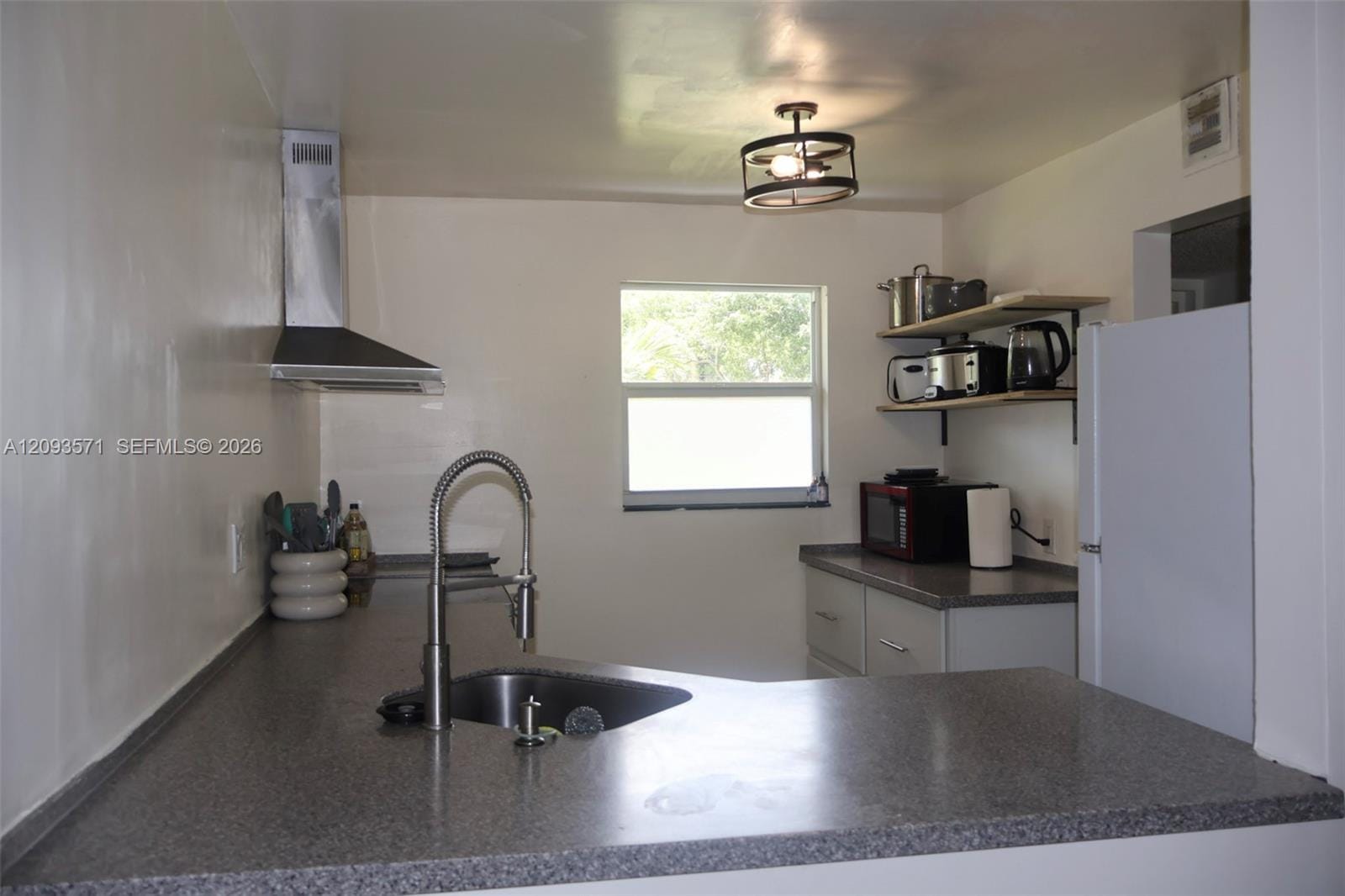 8401 Lagos De Campo Boulevard 106V, Tamarac, FL 33321 photo 5
