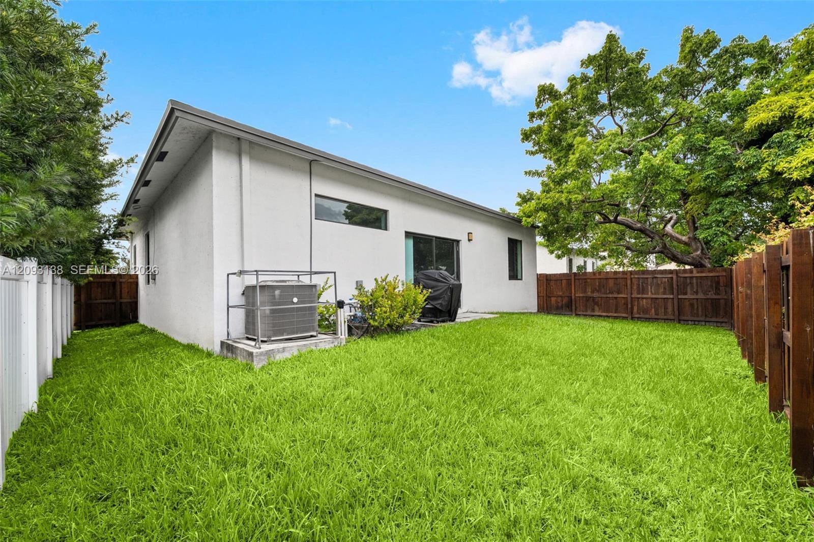 808 NW 5th Terrace, Hallandale Beach, FL 33009 photo 29
